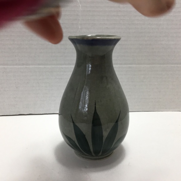 Vintage Tonala Grey Green Yellow Floral Pottery Vase - Picture 4 of 6